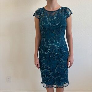 Alex Evenings Sequin Embroidered  Dress in Peacock  NWO, Size 4, Cocktail